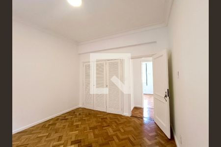 Apartamento para alugar com 112m², 3 quartos e sem vaga Apartamento para alugar com 112m², 3 quartos e sem vagaSuíte