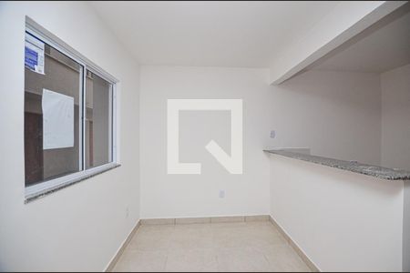 Sala de casa de condomínio para alugar com 1 quarto, 45m² em Engenho do Mato, Niterói