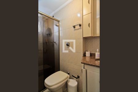 Banheiro da Suíte de apartamento à venda com 2 quartos, 67m² em Vila Palmeiras, São Paulo