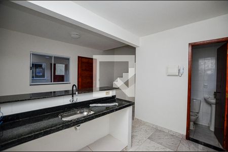 Sala/Cozinha de casa de condomínio para alugar com 1 quarto, 46m² em Engenho do Mato, Niterói