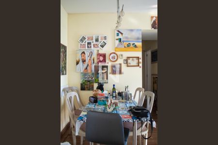 Sala de apartamento à venda com 2 quartos, 56m² em Tristeza, Porto Alegre