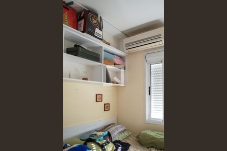 Quarto de apartamento à venda com 2 quartos, 56m² em Tristeza, Porto Alegre