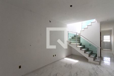 Sala de casa à venda com 3 quartos, 110m² em Jardim Vila Formosa, São Paulo