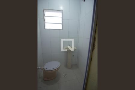Casa para alugar com 55m², 2 quartos e sem vagaBanheiro