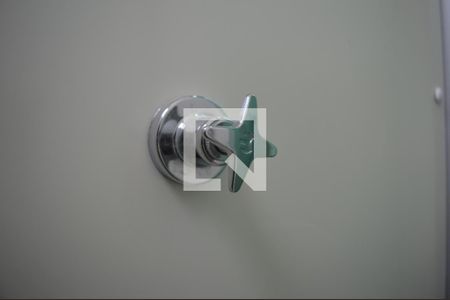 Apartamento à venda com 47m², 2 quartos e 1 vagaDetalhe do banheiro