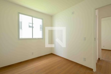 Quarto 1 de apartamento para alugar com 2 quartos, 44m² em Vargem Grande, Rio de Janeiro