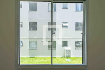 Quarto 1 Janela de apartamento para alugar com 2 quartos, 44m² em Vargem Grande, Rio de Janeiro