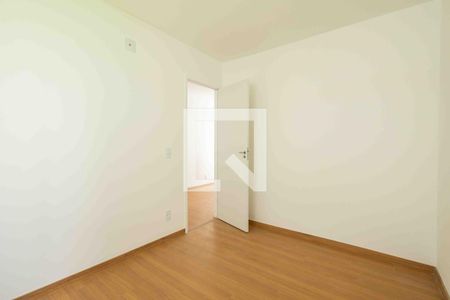 Quarto 1 de apartamento para alugar com 2 quartos, 44m² em Vargem Grande, Rio de Janeiro