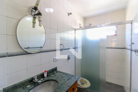 Casa à venda com 240m², 3 quartos e 2 vagas Casa à venda com 240m², 3 quartos e 2 vagasBanheiro da Suíte 2