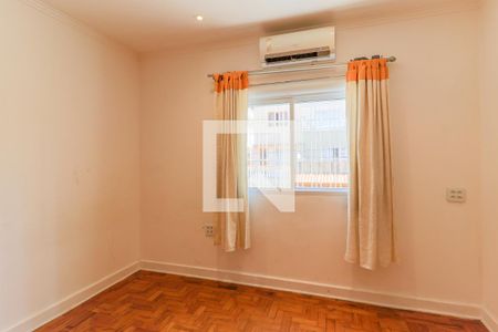 Casa à venda com 240m², 3 quartos e 2 vagas Casa à venda com 240m², 3 quartos e 2 vagasSuíte 1