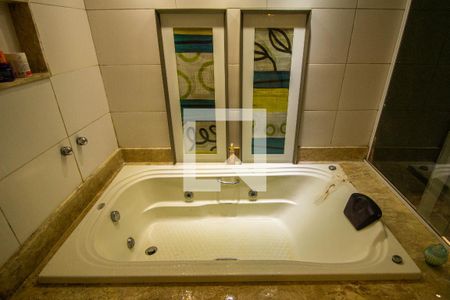 Casa à venda com 200m², 5 quartos e 1 vagaBanheiro da Suíte