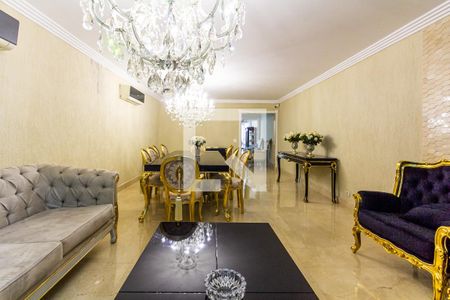 Sala de casa para alugar com 3 quartos, 247m² em Moema, São Paulo