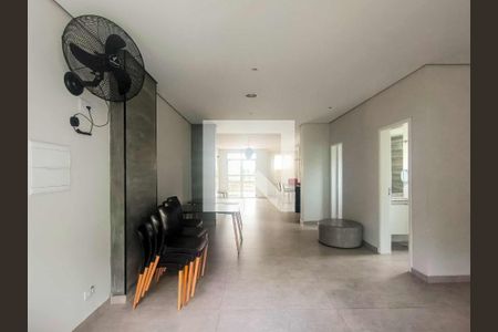 Apartamento para alugar com 51m², 2 quartos e 1 vaga Apartamento para alugar com 51m², 2 quartos e 1 vagaÁrea comum - Salão de festas