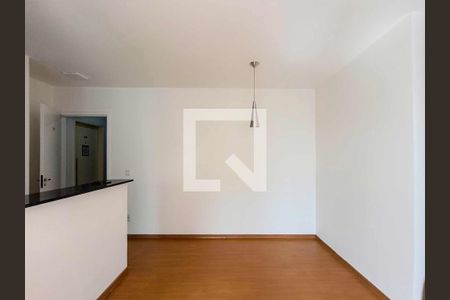 Apartamento para alugar com 51m², 2 quartos e 1 vaga Apartamento para alugar com 51m², 2 quartos e 1 vagaSala