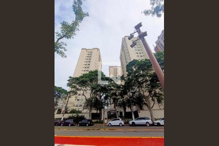 Apartamento para alugar com 51m², 2 quartos e 1 vaga Apartamento para alugar com 51m², 2 quartos e 1 vagaFachada