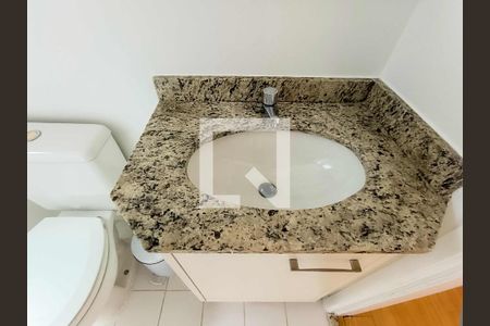 Apartamento para alugar com 51m², 2 quartos e 1 vaga Apartamento para alugar com 51m², 2 quartos e 1 vagaBanheiro