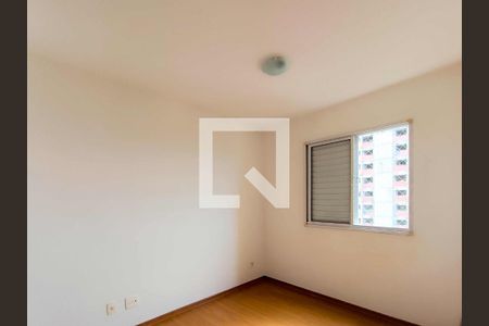 Apartamento para alugar com 51m², 2 quartos e 1 vaga Apartamento para alugar com 51m², 2 quartos e 1 vagaQuarto 2