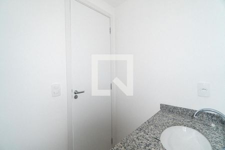 Banheiro de kitnet/studio à venda com 1 quarto, 30m² em Vila Clementino, São Paulo