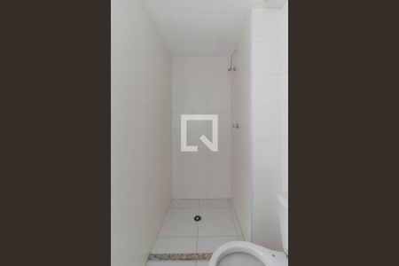 Banheiro de kitnet/studio para alugar com 1 quarto, 24m² em Vila Olímpia, São Paulo