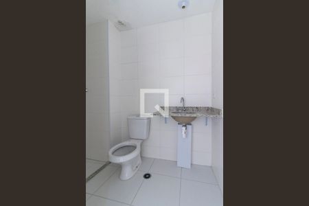 Banheiro de kitnet/studio para alugar com 1 quarto, 24m² em Vila Olímpia, São Paulo