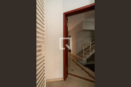 Sala- Entrada de casa à venda com 5 quartos, 214m² em Jardim do Mar, São Bernardo do Campo