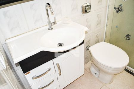 Apartamento à venda com 82m², 2 quartos e 3 vagas Apartamento à venda com 82m², 2 quartos e 3 vagasBanheiro