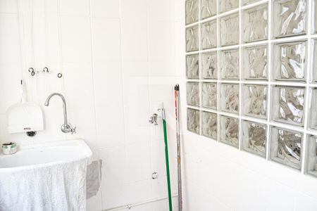 Apartamento à venda com 82m², 2 quartos e 3 vagas Apartamento à venda com 82m², 2 quartos e 3 vagasÁrea de Serviço