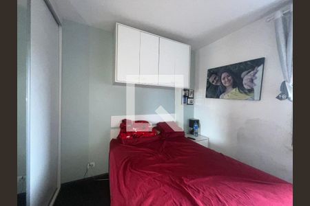 Quarto 1 de apartamento para alugar com 2 quartos, 50m² em Vila Marieta, São Paulo