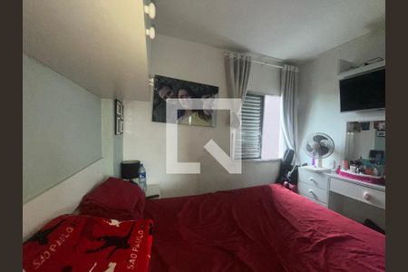 Quarto 1 de apartamento para alugar com 2 quartos, 50m² em Vila Marieta, São Paulo