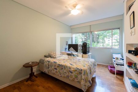 Apartamento à venda com 176m², 4 quartos e 1 vaga Apartamento à venda com 176m², 4 quartos e 1 vagaQuarto 1