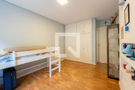 Apartamento à venda com 176m², 4 quartos e 1 vaga Apartamento à venda com 176m², 4 quartos e 1 vagaQuarto 2