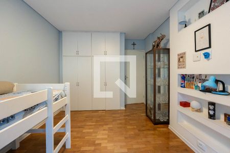 Apartamento à venda com 176m², 4 quartos e 1 vaga Apartamento à venda com 176m², 4 quartos e 1 vagaQuarto 2