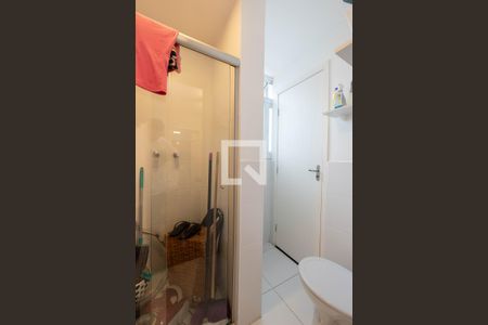 Apartamento à venda com 176m², 4 quartos e 1 vaga Apartamento à venda com 176m², 4 quartos e 1 vagaBanheiro da Suíte 2