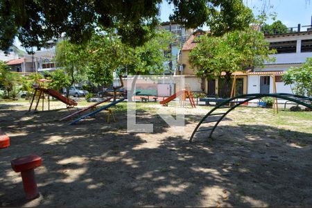 Casa de condomínio para alugar com 60m², 1 quarto e 1 vagaÁrea comum - Playground