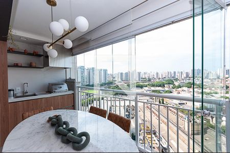 Varanda de apartamento à venda com 2 quartos, 76m² em Água Branca, São Paulo