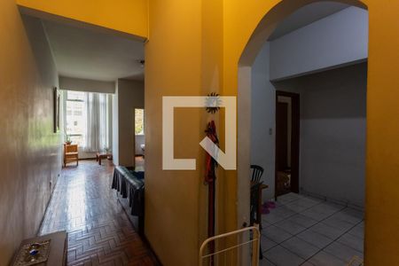 Entrada de apartamento à venda com 3 quartos, 117m² em Centro, Belo Horizonte