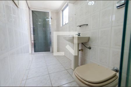 Casa para alugar com 250m², 1 quarto e 4 vagasBanheiro da Suíte