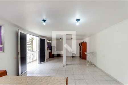 Casa para alugar com 250m², 1 quarto e 4 vagasSuíte