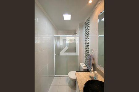Apartamento à venda com 80m², 3 quartos e 2 vagas Apartamento à venda com 80m², 3 quartos e 2 vagasBanheiro Social