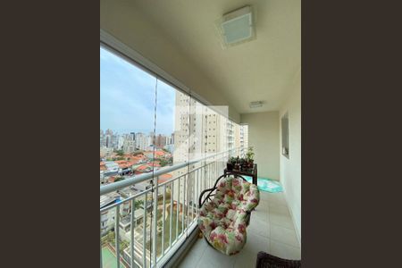Apartamento à venda com 80m², 3 quartos e 2 vagas Apartamento à venda com 80m², 3 quartos e 2 vagasSacada