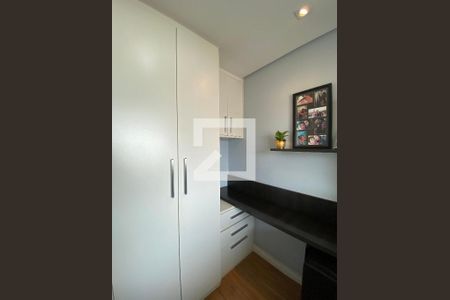 Apartamento à venda com 80m², 3 quartos e 2 vagas Apartamento à venda com 80m², 3 quartos e 2 vagasQuarto 1