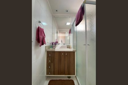 Apartamento à venda com 80m², 3 quartos e 2 vagas Apartamento à venda com 80m², 3 quartos e 2 vagasBanheiro da Suíte