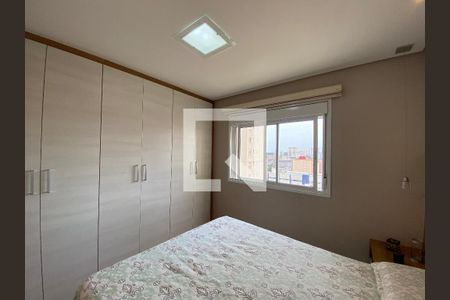 Apartamento à venda com 80m², 3 quartos e 2 vagas Apartamento à venda com 80m², 3 quartos e 2 vagasSuíte
