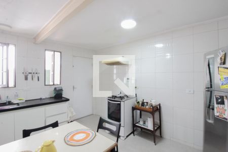 Casa para alugar com 160m², 4 quartos e 3 vagas Casa para alugar com 160m², 4 quartos e 3 vagasCozinha