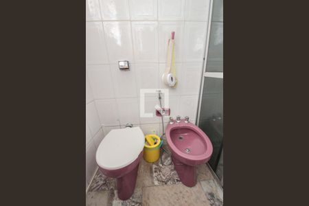 Casa para alugar com 160m², 4 quartos e 3 vagas Casa para alugar com 160m², 4 quartos e 3 vagasBanheiro 1