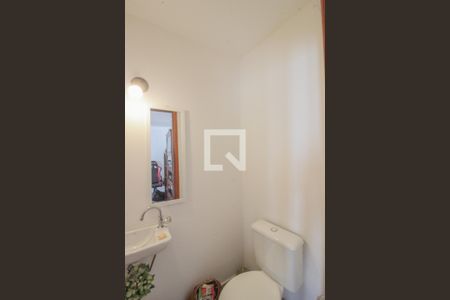 Casa para alugar com 160m², 4 quartos e 3 vagas Casa para alugar com 160m², 4 quartos e 3 vagasBanheiro Social