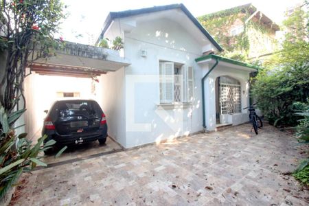 Casa para alugar com 160m², 4 quartos e 3 vagas Casa para alugar com 160m², 4 quartos e 3 vagasQuintal