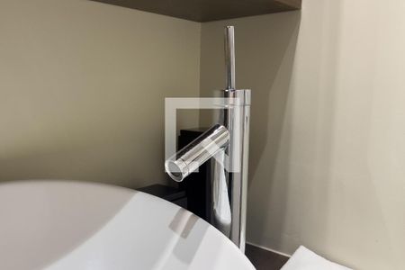 Apartamento à venda com 250m², 3 quartos e 4 vagasBanheiro da Suíte 2