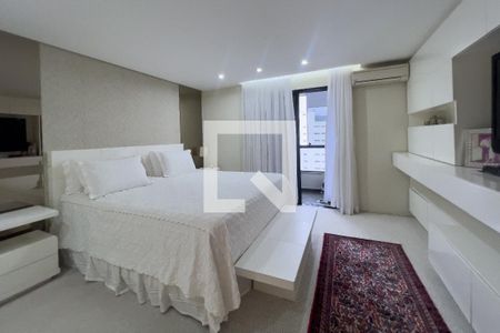 Apartamento à venda com 250m², 3 quartos e 4 vagasSuite 3