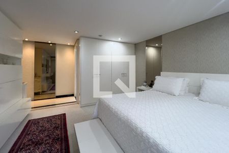 Apartamento à venda com 250m², 3 quartos e 4 vagasSuite 3